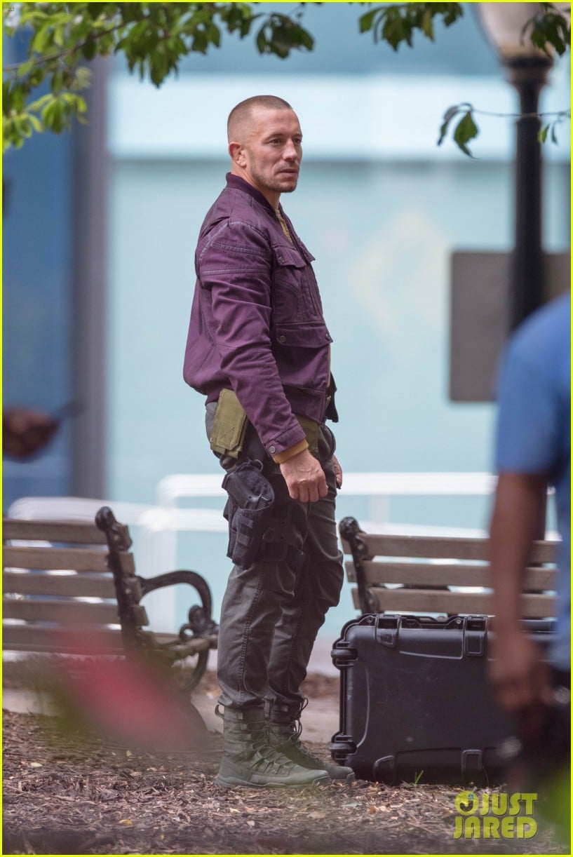 emily-vancamp-falcon-and-winter-soldier-back-filming-27.jpg